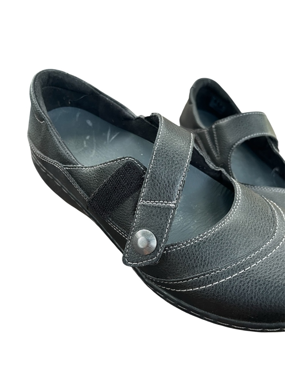 Clarks Black Leather Mary Jane Flats | Comfort Shoes | Adjustable Strap Size 9 - Picture 4 of 5